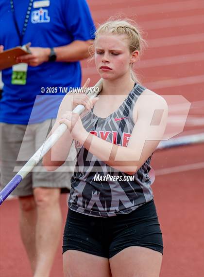 Thumbnail 2 in UIL 5A Girls Track & Field Finals photogallery.