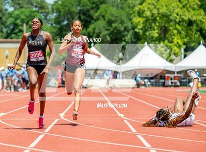 Thumbnail 2 in UIL 5A Girls Track & Field Finals photogallery.