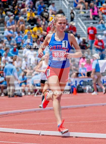 Thumbnail 2 in UIL 5A Girls Track & Field Finals photogallery.