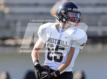 Thumbnail 1 in Foothill @ La Habra photogallery.