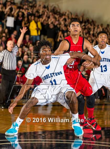 Thumbnail 1 in Fox Lane vs Middletown (NYSPHSAA Class AA Regional Final) photogallery.