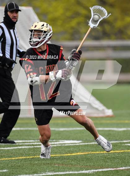 Thumbnail 2 in Reading Memorial vs Boston College High (Players Cup Challenge) photogallery.