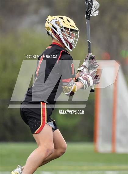 Thumbnail 2 in Reading Memorial vs Boston College High (Players Cup Challenge) photogallery.