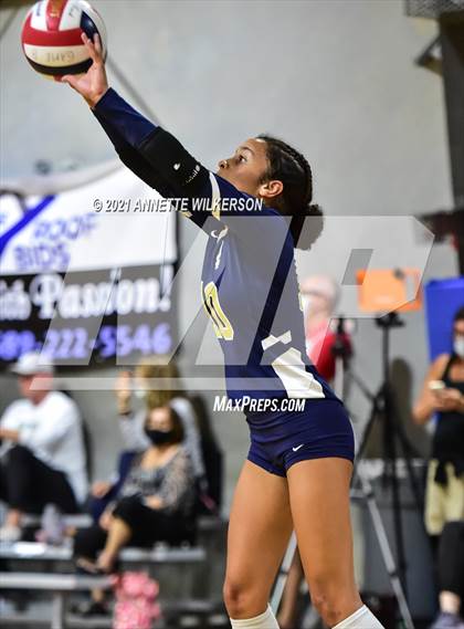 Thumbnail 1 in Riverdale vs. St. Pius X Catholic (Nike Tournament of Champions) photogallery.