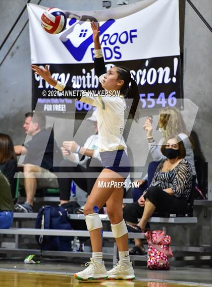 Thumbnail 3 in Riverdale vs. St. Pius X Catholic (Nike Tournament of Champions) photogallery.