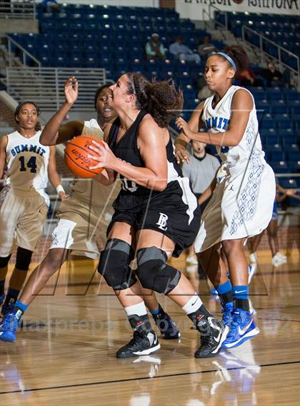 Thumbnail 1 in Bishop Lynch vs. Mansfield Summit photogallery.