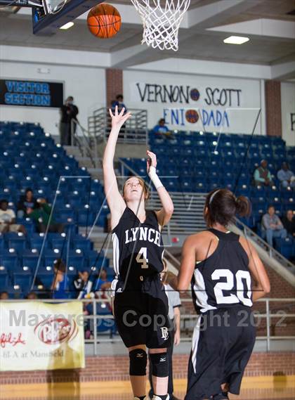 Thumbnail 2 in Bishop Lynch vs. Mansfield Summit photogallery.