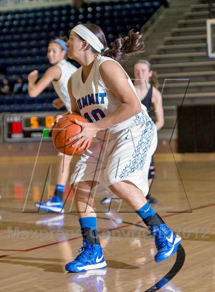 Thumbnail 3 in Bishop Lynch vs. Mansfield Summit photogallery.