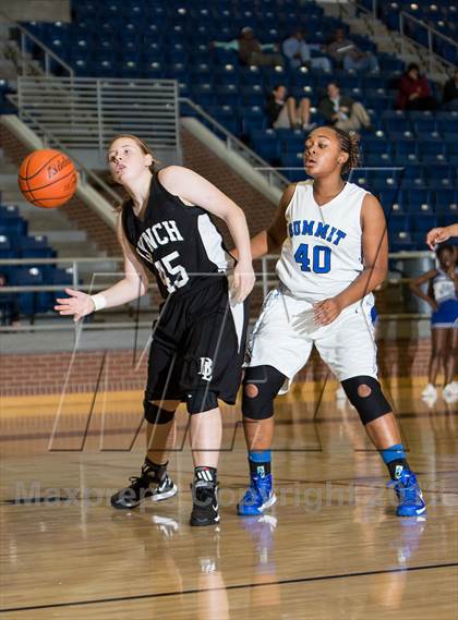 Thumbnail 1 in Bishop Lynch vs. Mansfield Summit photogallery.