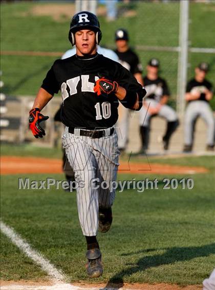 Thumbnail 2 in Ryle @ Highlands photogallery.