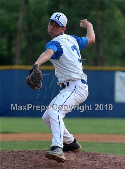Thumbnail 1 in Ryle @ Highlands photogallery.