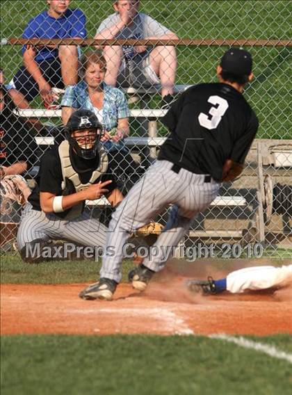 Thumbnail 2 in Ryle @ Highlands photogallery.