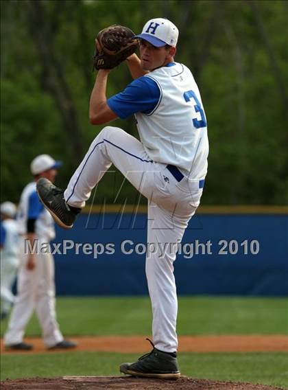 Thumbnail 2 in Ryle @ Highlands photogallery.
