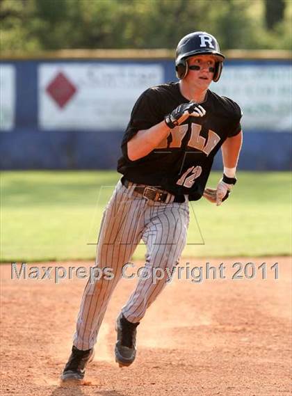 Thumbnail 2 in Ryle @ Highlands photogallery.