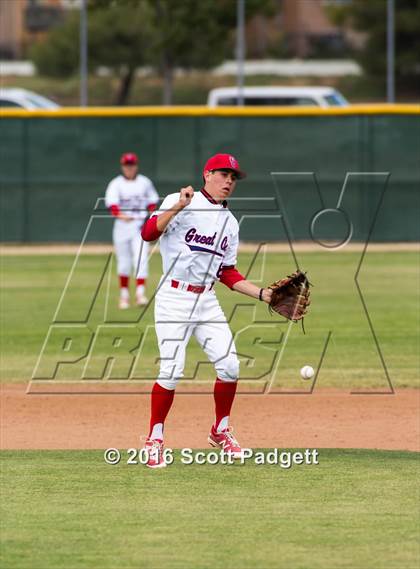 Thumbnail 1 in Murrieta Mesa @ Great Oak photogallery.