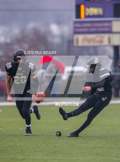 Thumbnail 3 in York Catholic vs. Southern Columbia Area (PIAA 2A Quarterfinal Playoff) photogallery.
