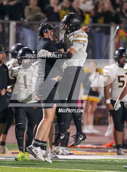 Thumbnail 1 in Round Valley @ Benjamin Franklin (AIA 3A Final) photogallery.