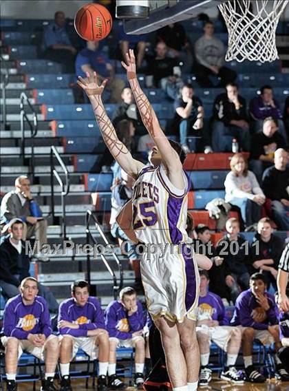 Thumbnail 1 in Williamsville vs. Macomb (2011 Riverton Shootout) photogallery.