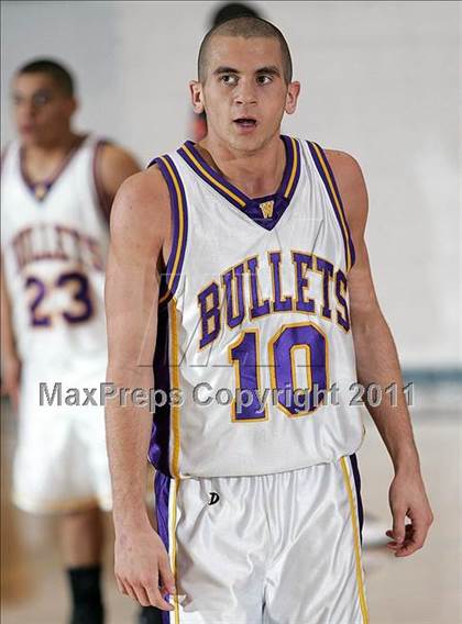 Thumbnail 2 in Williamsville vs. Macomb (2011 Riverton Shootout) photogallery.