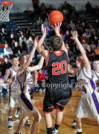 Thumbnail 1 in Williamsville vs. Macomb (2011 Riverton Shootout) photogallery.