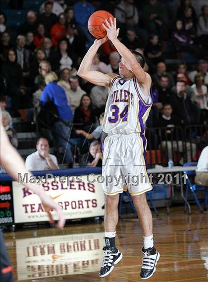 Thumbnail 3 in Williamsville vs. Macomb (2011 Riverton Shootout) photogallery.