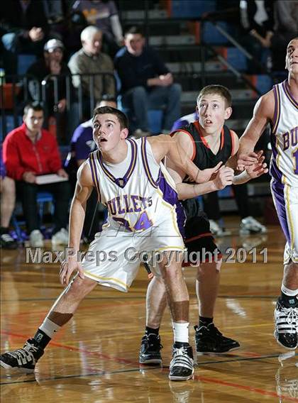 Thumbnail 1 in Williamsville vs. Macomb (2011 Riverton Shootout) photogallery.