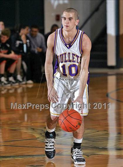 Thumbnail 3 in Williamsville vs. Macomb (2011 Riverton Shootout) photogallery.