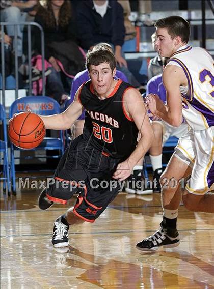 Thumbnail 3 in Williamsville vs. Macomb (2011 Riverton Shootout) photogallery.