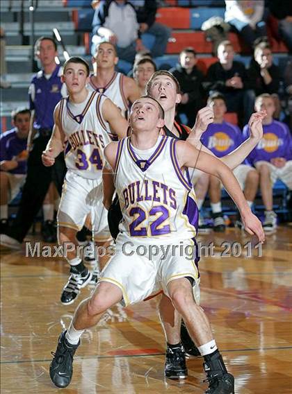 Thumbnail 3 in Williamsville vs. Macomb (2011 Riverton Shootout) photogallery.