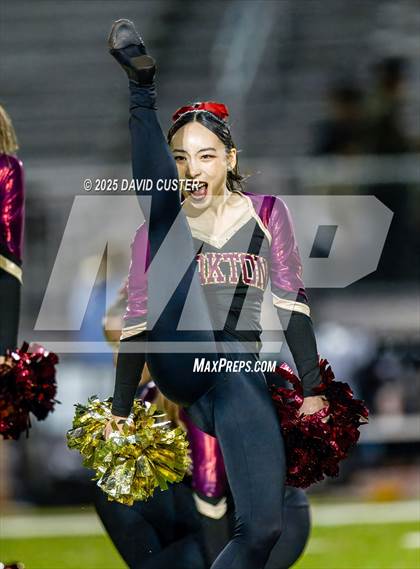 Thumbnail 1 in Oakton @ Centreville photogallery.