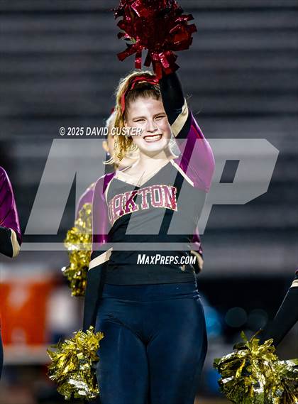 Thumbnail 1 in Oakton @ Centreville photogallery.