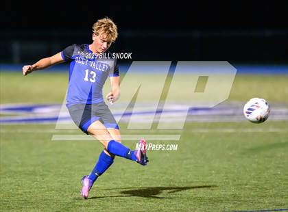 Thumbnail 3 in Tulpehocken @ Oley Valley (PIAA D3 2A Semifinal) photogallery.