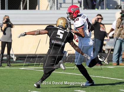 Thumbnail 3 in Abilene vs. Cedar Hill (UIL 6A Regional Playoff) photogallery.