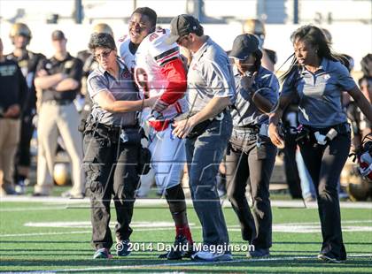 Thumbnail 1 in Abilene vs. Cedar Hill (UIL 6A Regional Playoff) photogallery.