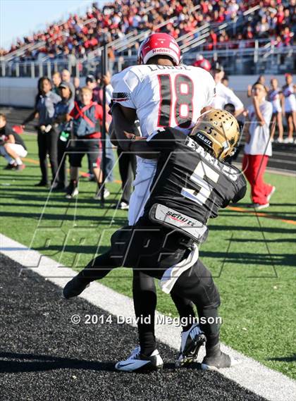 Thumbnail 3 in Abilene vs. Cedar Hill (UIL 6A Regional Playoff) photogallery.