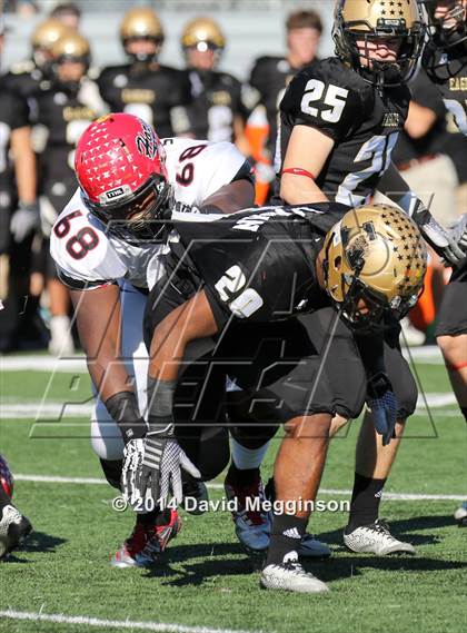 Thumbnail 1 in Abilene vs. Cedar Hill (UIL 6A Regional Playoff) photogallery.