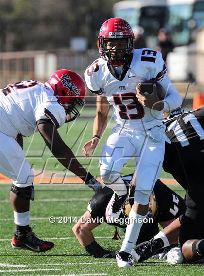 Thumbnail 2 in Abilene vs. Cedar Hill (UIL 6A Regional Playoff) photogallery.