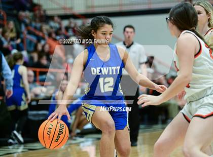 Thumbnail 1 in Lamar vs Dewitt (AAA 3A Region 3 1st round) photogallery.