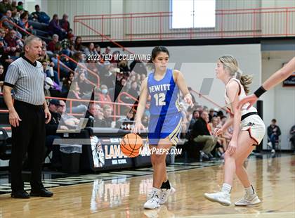 Thumbnail 2 in Lamar vs Dewitt (AAA 3A Region 3 1st round) photogallery.