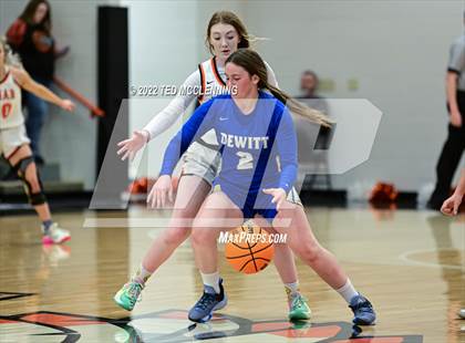 Thumbnail 2 in Lamar vs Dewitt (AAA 3A Region 3 1st round) photogallery.