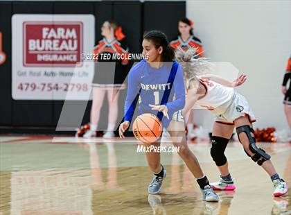 Thumbnail 3 in Lamar vs Dewitt (AAA 3A Region 3 1st round) photogallery.