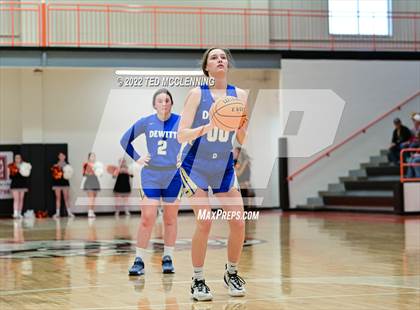 Thumbnail 1 in Lamar vs Dewitt (AAA 3A Region 3 1st round) photogallery.