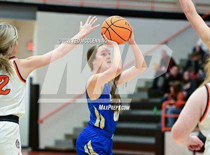 Thumbnail 1 in Lamar vs Dewitt (AAA 3A Region 3 1st round) photogallery.