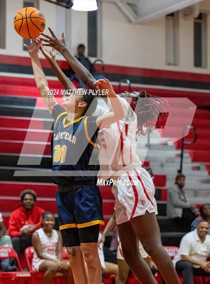Thumbnail 3 in Cape Fear @ Seventy-First photogallery.