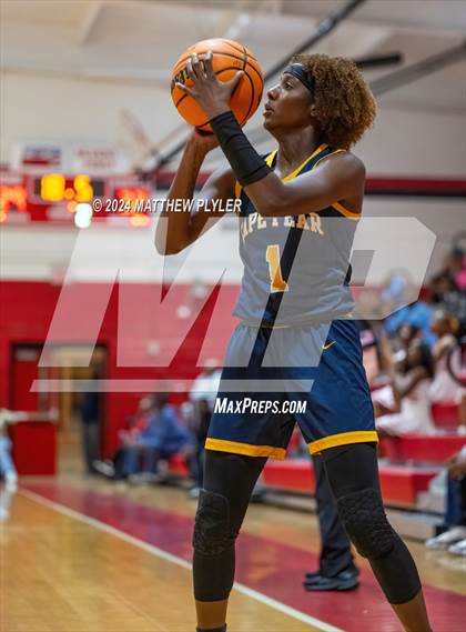 Thumbnail 2 in Cape Fear @ Seventy-First photogallery.