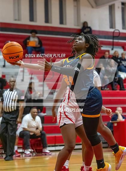 Thumbnail 1 in Cape Fear @ Seventy-First photogallery.