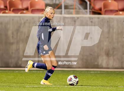 Thumbnail 2 in Pine View vs. Ridgeline (UHSAA 4A Semi-Final) photogallery.