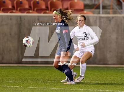 Thumbnail 3 in Pine View vs. Ridgeline (UHSAA 4A Semi-Final) photogallery.