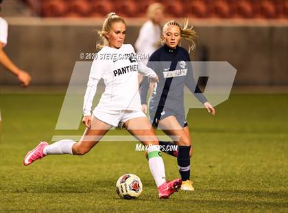 Thumbnail 2 in Pine View vs. Ridgeline (UHSAA 4A Semi-Final) photogallery.