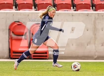 Thumbnail 3 in Pine View vs. Ridgeline (UHSAA 4A Semi-Final) photogallery.